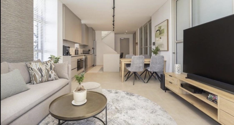 To Let 3 Bedroom Property for Rent in Green Point Western Cape